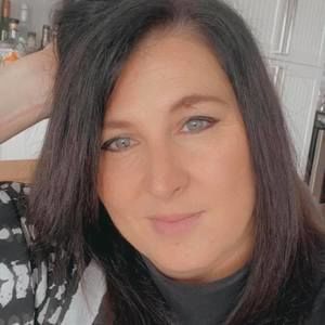 Meet your Posher, Marie-josee